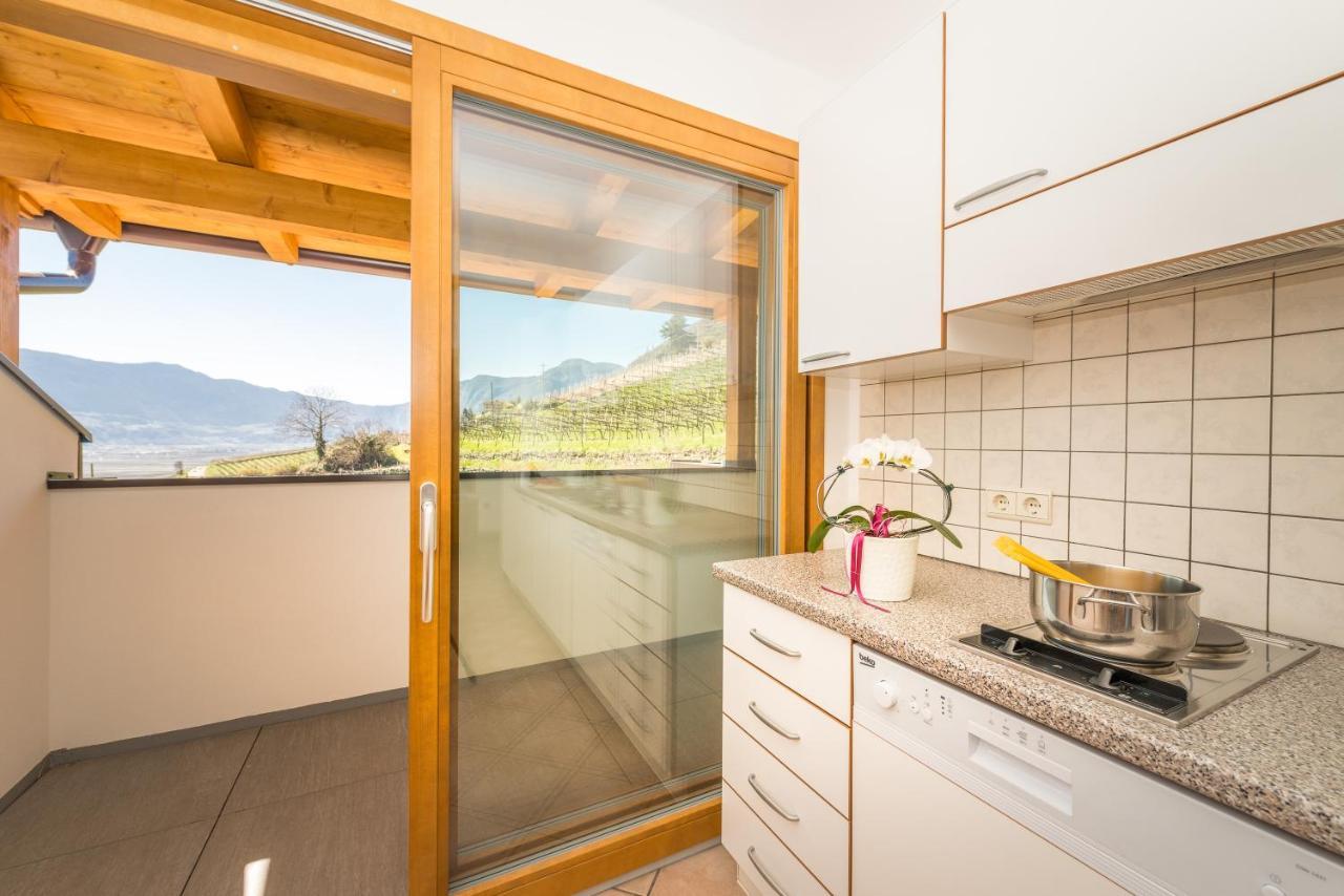 Finkenhof: Ferienwohungen - Urlaub Auf Dem Bauernhof Apartamento Termeno Exterior foto
