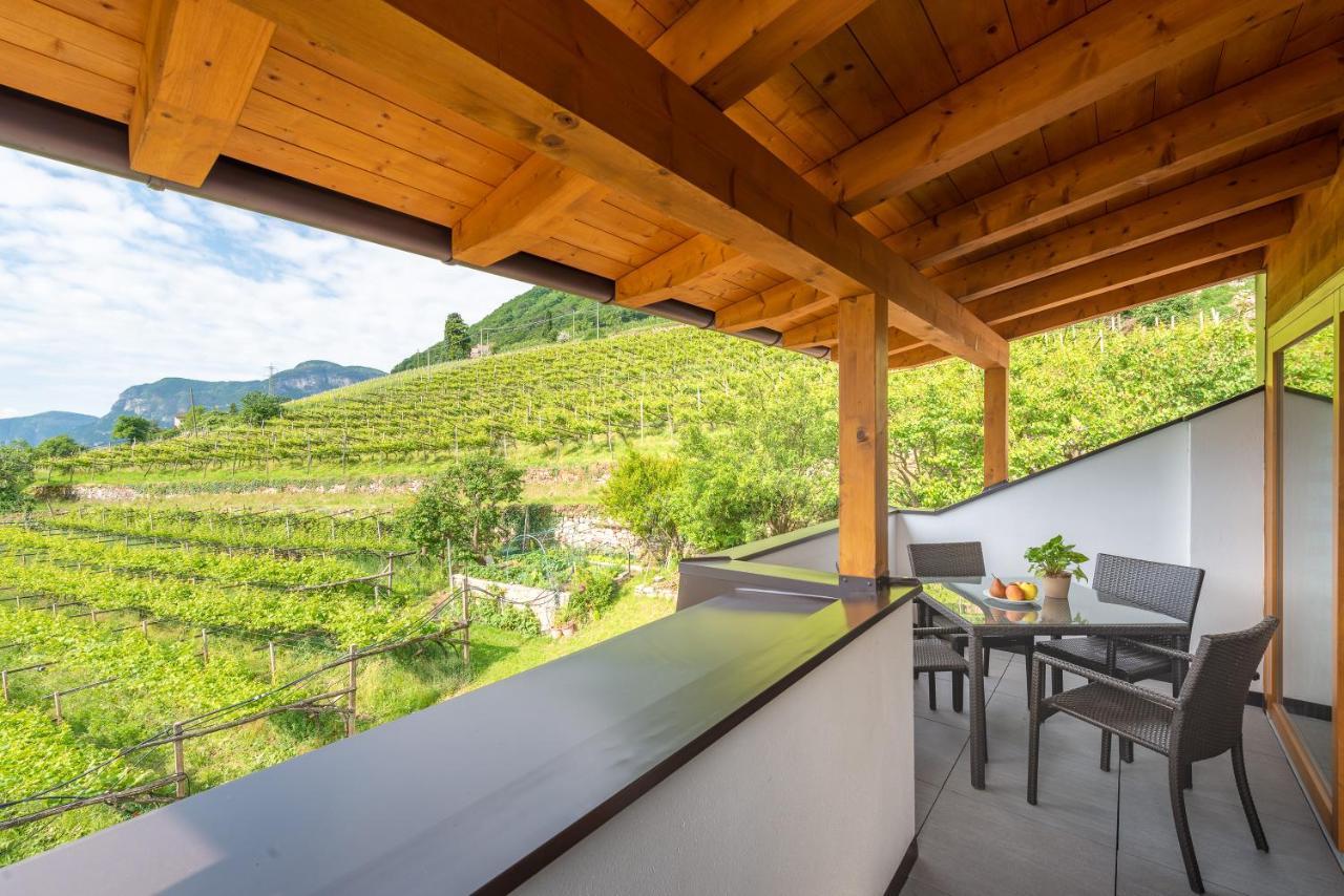 Finkenhof: Ferienwohungen - Urlaub Auf Dem Bauernhof Apartamento Termeno Exterior foto